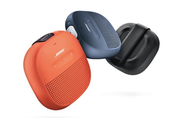 Bose MicroLink speaker in 3 colors- red, blue and black